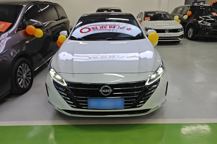 日产 天籁 2022款 2.0L XL-TLS 悦享版车身外观2