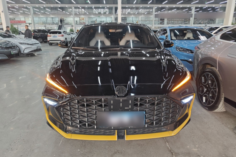 名爵 MG6 2021款 Pro 1.5T 自动Trophy豪华版车身外观2