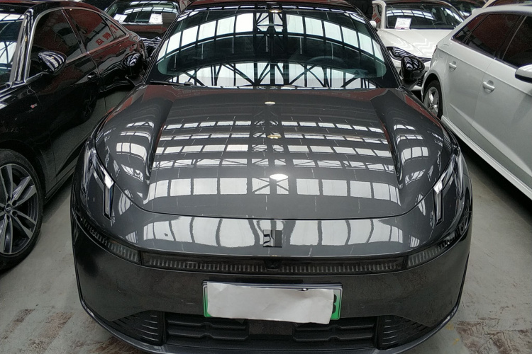 领克07 2024款 EM-P 126长续航 Halo车身外观2