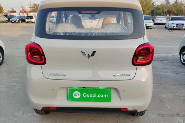 五菱汽车 宏光MINIEV 2025款 四门版 进阶款车身外观6