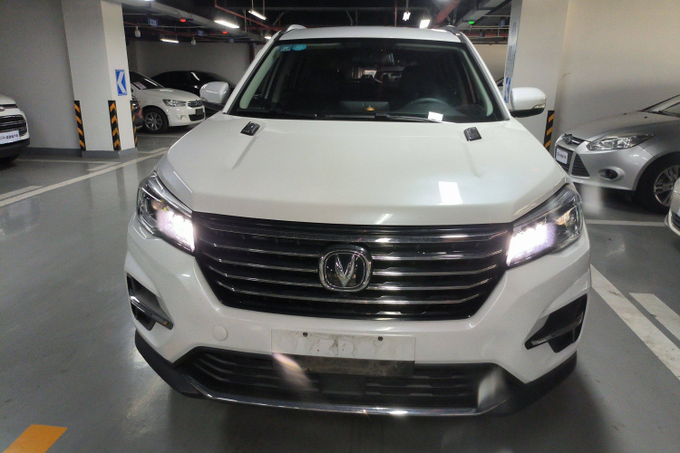 长安CS75 2020款 280T DCT豪华型 国VI车身外观2