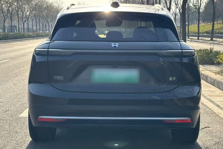 蔚来ES6 2024款 75kWh车身外观6005
