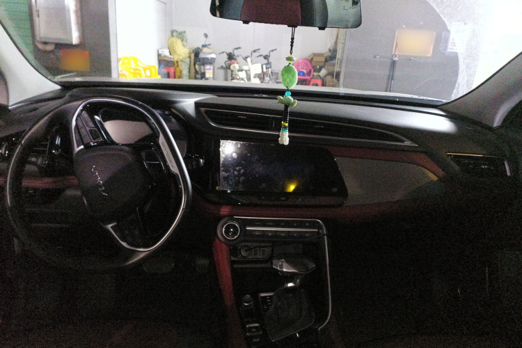 东风风神AX7 2021款 PRO 1.6T 自动智能版中控内饰12