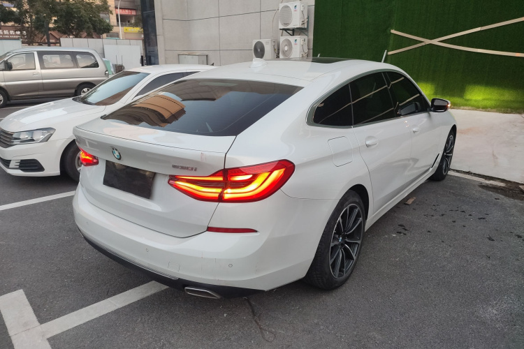 宝马6系GT 2021款 改款 630i 豪华设计套装车身外观6004