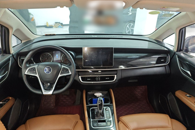 比亚迪 宋MAX 2019款 1.5T 自动智联睿逸型 6座 国V中控内饰12