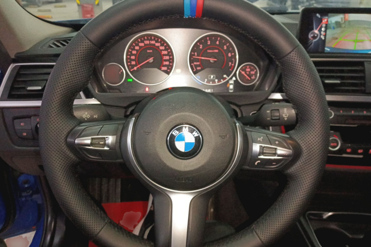 宝马3系 2017款 320Li M运动型局部细节13