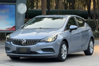 别克 威朗 2016款 两厢 15S 自动领先型