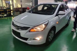 现代 瑞纳 2014款 1.4L 手动智能型GLS