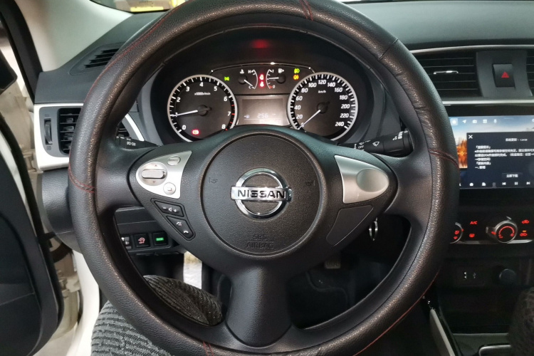 日产 轩逸 2022款 经典 1.6XL CVT豪华版局部细节13