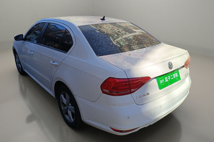 大众 朗逸 2017款 1.6L 自动风尚版车身外观5