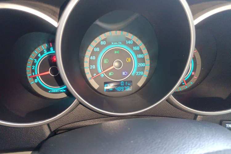 长安 逸动 2014款 1.6L 自动豪华型局部细节14