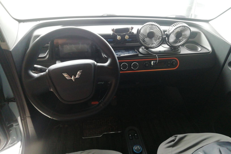 五菱汽车 宏光MINIEV 2022款 轻松款 三元锂中控内饰12