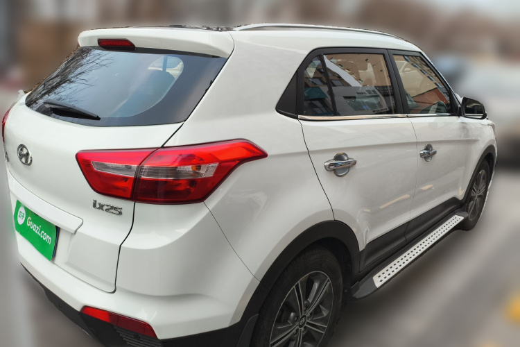 北京现代ix25 2015款 1.6L 自动两驱智能型GLS车身外观6005