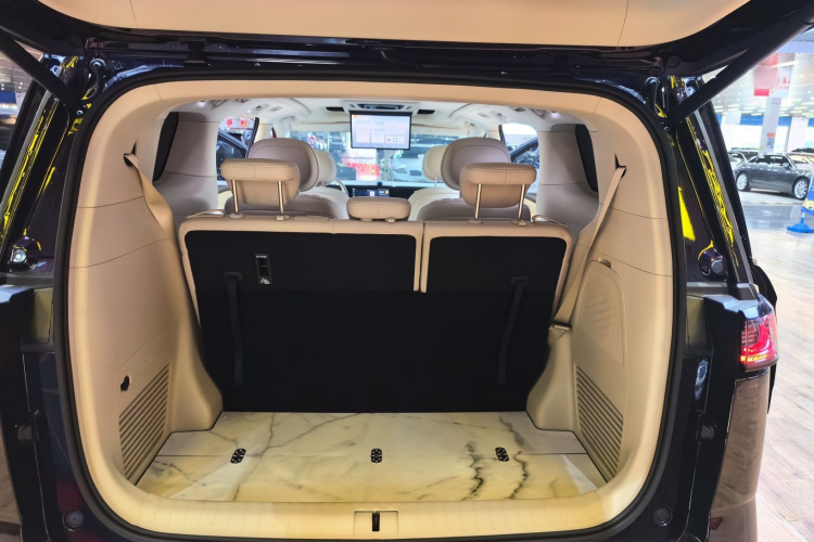 岚图汽车 岚图梦想家 2024款 PHEV 超长续航旗舰版局部细节23