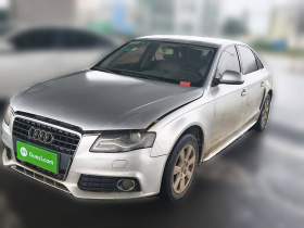 奥迪A4L 2011款 2.0 TFSI 舒适型