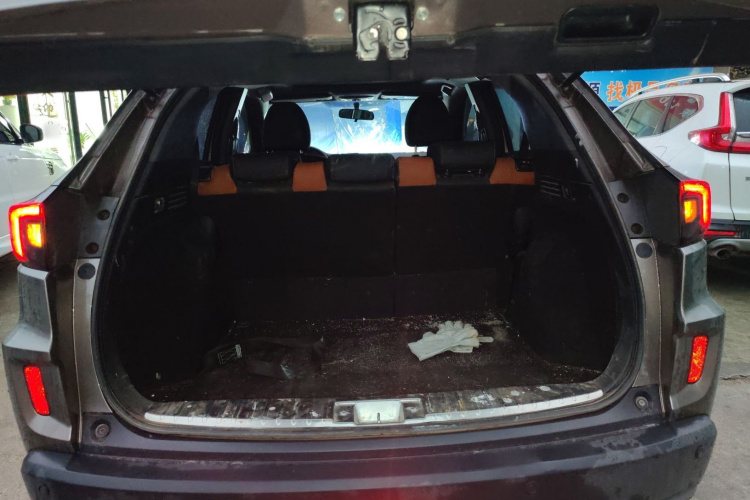 本田XR-V 2015款 1.8L EXi  CVT舒适版机舱底盘23