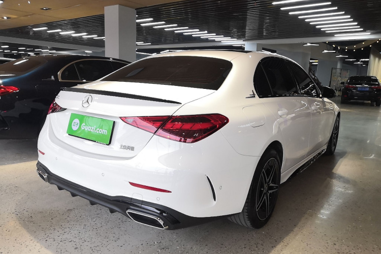 奔驰C级 2025款 C 260 L 皓夜运动版车身外观6005