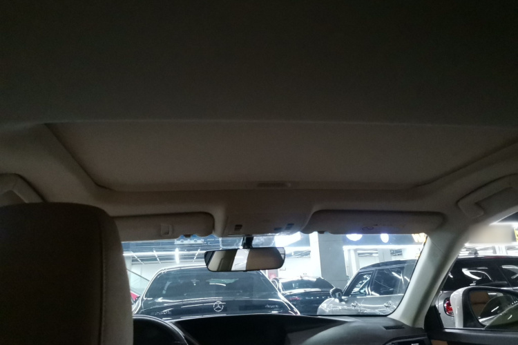 雷克萨斯ES 2015款 200 精英版中控内饰22