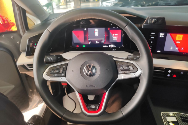 大众 高尔夫 2023款 改款 280TSI DSG Pro中控内饰13