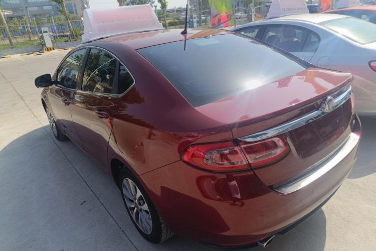 菲亚特 菲翔 2012款 1.4T 自动劲享版车身外观6005