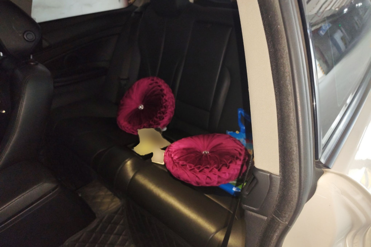 宝马4系 2016款 420i 时尚型中控内饰21