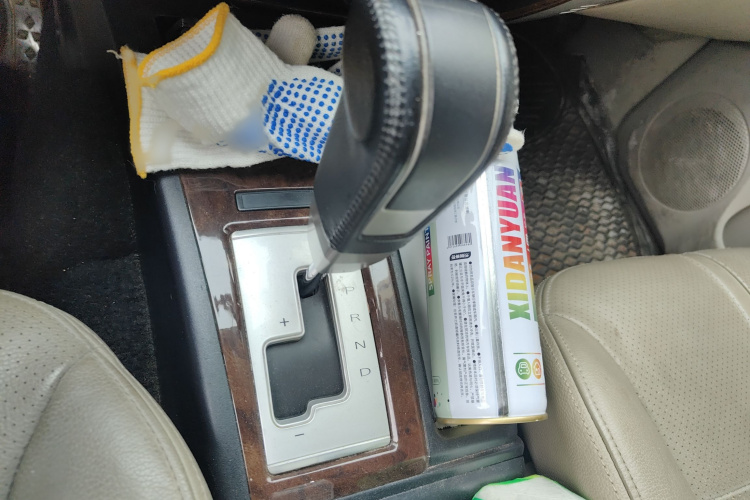 三菱 帕杰罗·劲畅 2013款 3.0L 自动两驱豪华版局部细节18