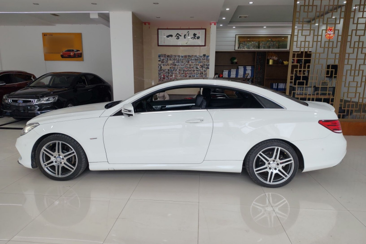 奔驰E级(进口) 2016款 E 200 轿跑车 灵动版车身外观6003