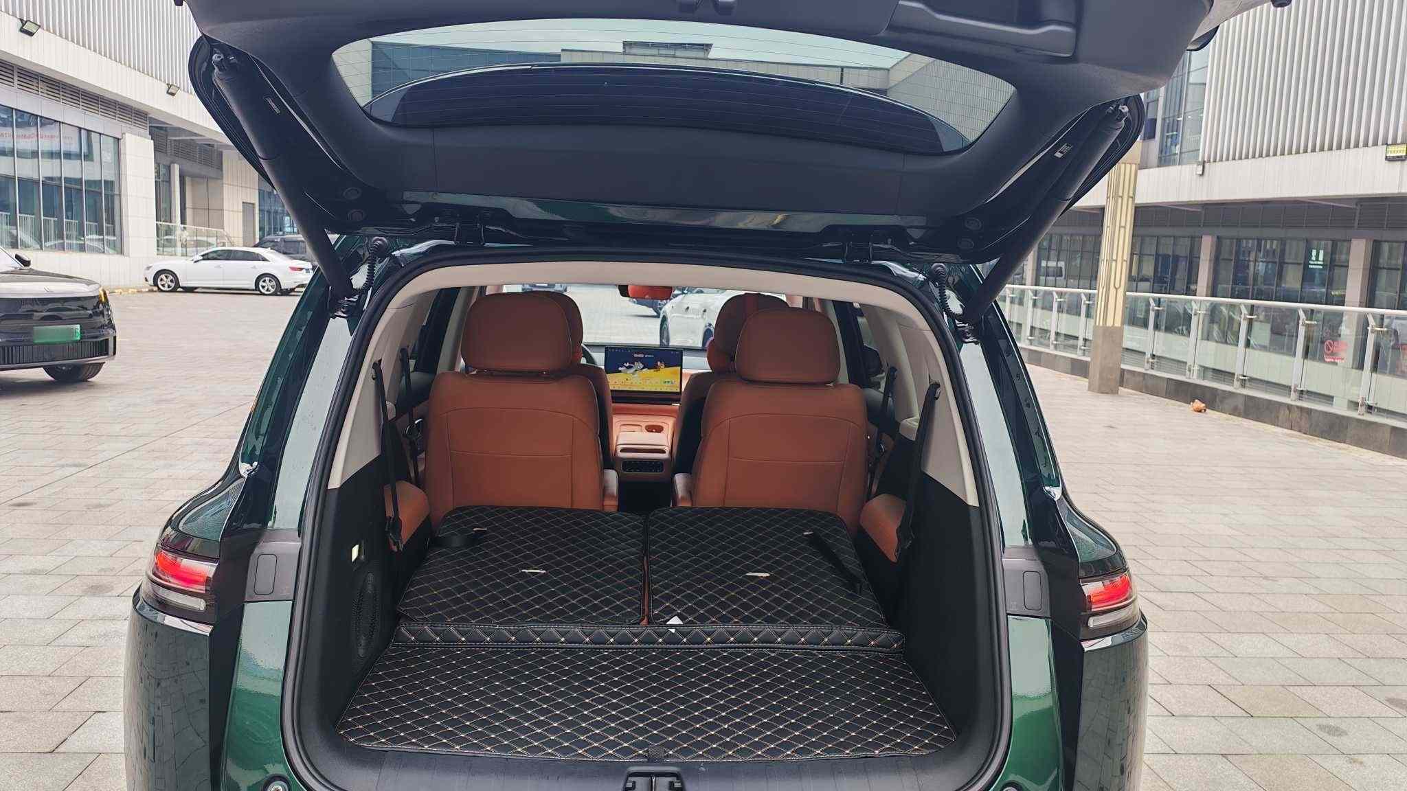 零跑汽车 零跑C16 2024款 增程 200尊享版(3)