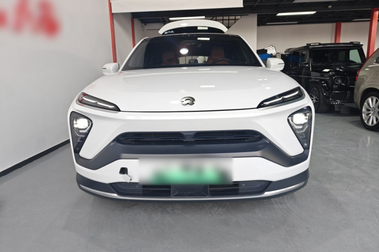 蔚来EC6 2020款 440KM 性能版车身外观2