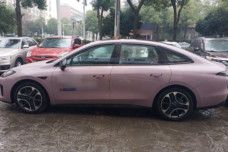 埃安 AION RT 2025款 650激光雷达版车身外观4