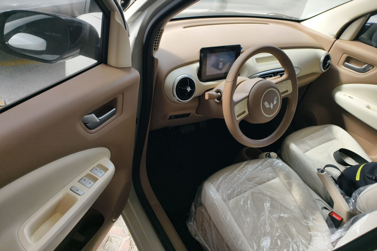 五菱汽车 宏光MINIEV 2025款 四门版 进阶款中控内饰20