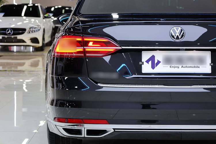 大众 辉昂 2021款 380TSI 尊贵版车身外观6005