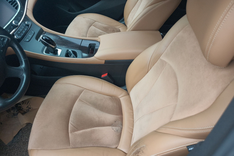 别克 君越 2016款 28T 精英型局部细节19