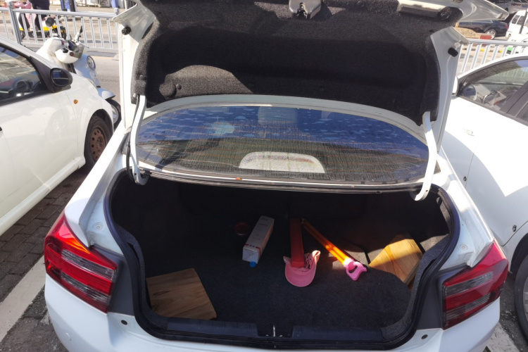 本田 锋范经典 2012款 1.5L 自动精英版局部细节23