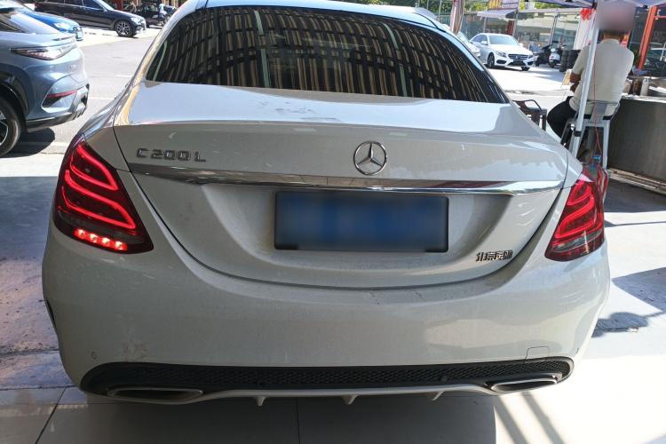 奔驰C级 2017款 改款 C 200 L 运动版车身外观6004
