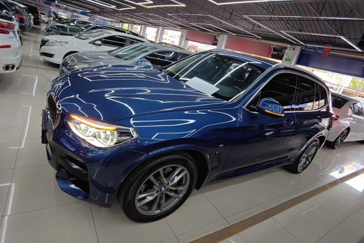 宝马X3 2020款  xDrive28i M运动套装车身外观4