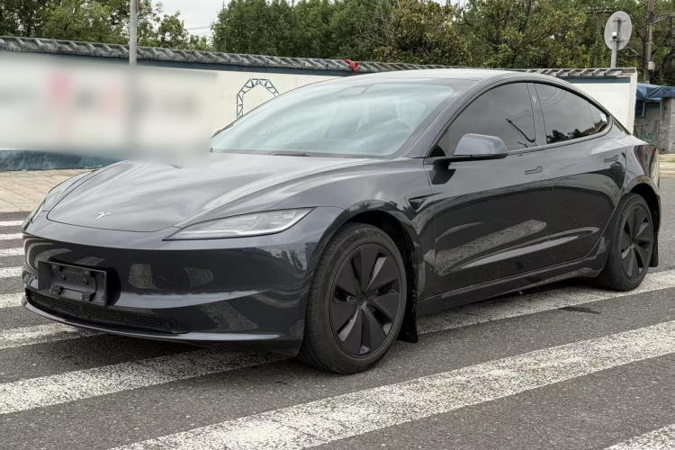 特斯拉 Model 3 2023款 后轮驱动版车身外观6006