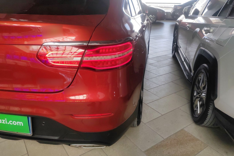 奔驰GLC轿跑 2017款 GLC 200 4MATIC 轿跑SUV车身外观6001