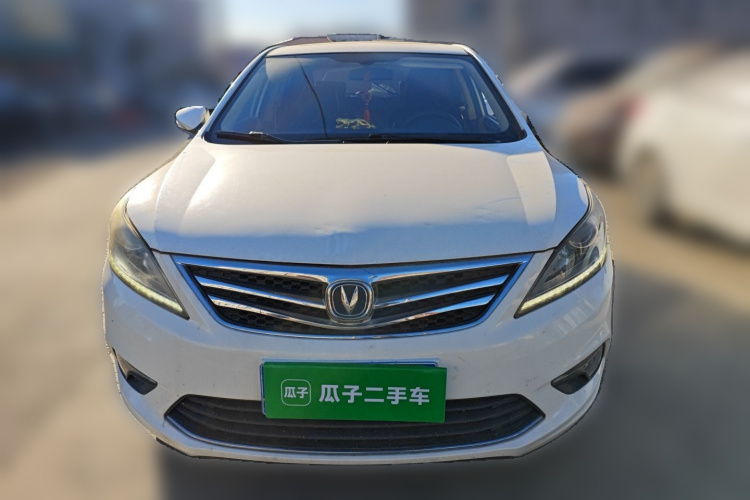 长安 逸动 2016款 1.6L 自动风尚型车身外观6001