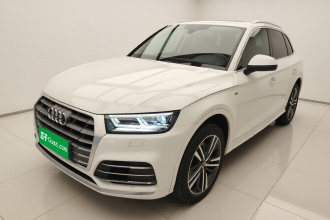 奥迪Q5L 2020款 改款 40 TFSI 荣享时尚型