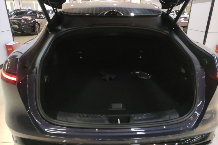 阿维塔06 2025款 Ultra纯电版局部细节23