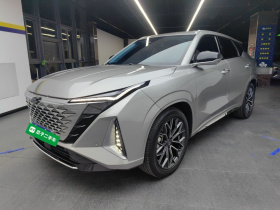 长安欧尚Z6 2022款 蓝鲸 1.5T DCT智领型城市版