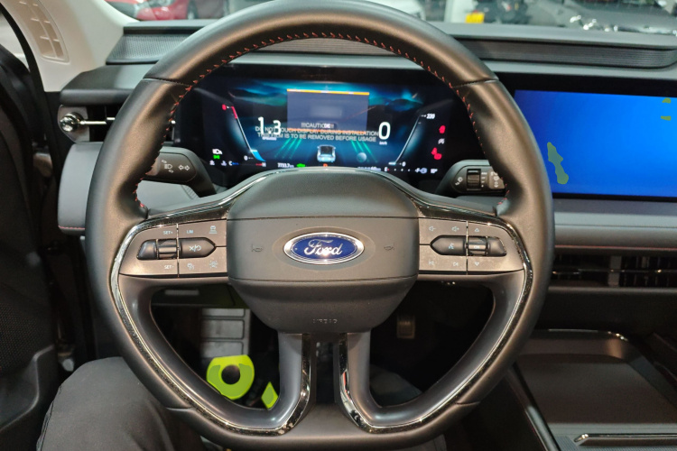 福特 蒙迪欧 2023款 EcoBoost 180 豪华型局部细节13