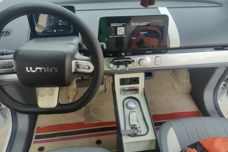 长安启源 长安Lumin 2022款 210km 香甜款中控内饰12