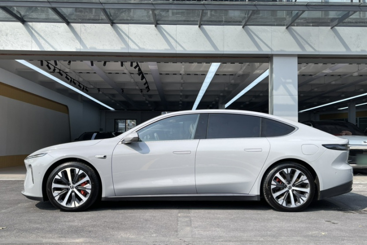 蔚来ET7 2022款 100kWh 首发版车身外观6005