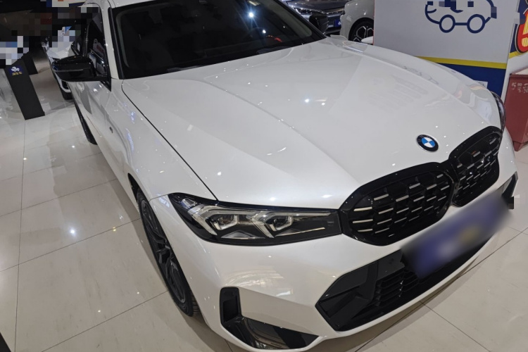 宝马3系 2024款 325Li M运动曜夜套装车身外观3