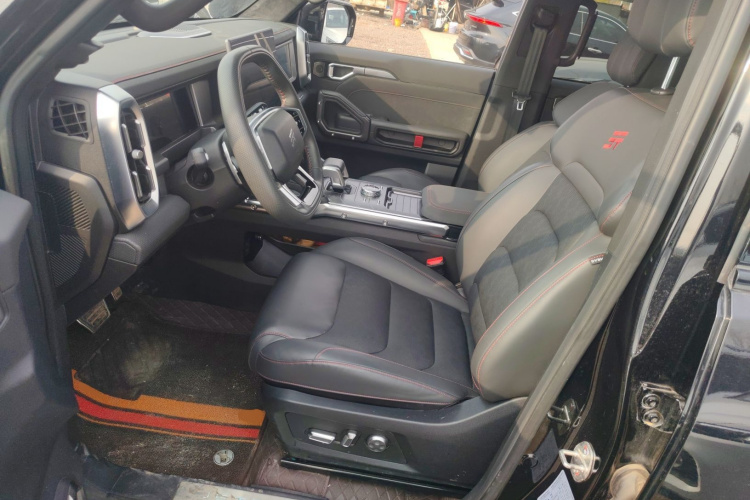 捷途旅行者 2023款 2.0T 四驱穿越PRO+中控内饰19