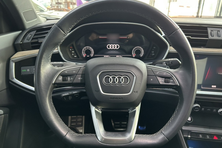 奥迪Q3 2024款 35 TFSI 时尚致雅型局部细节13