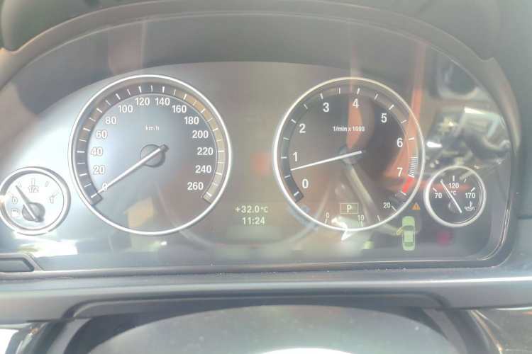 宝马5系(进口) 2011款 535i xDrive豪华型局部细节14