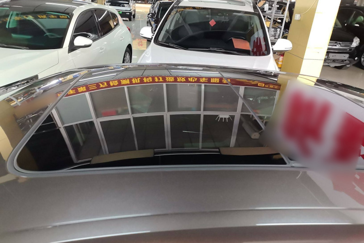 奥迪A4L 2018款 30周年年型 40 TFSI 时尚型局部细节57